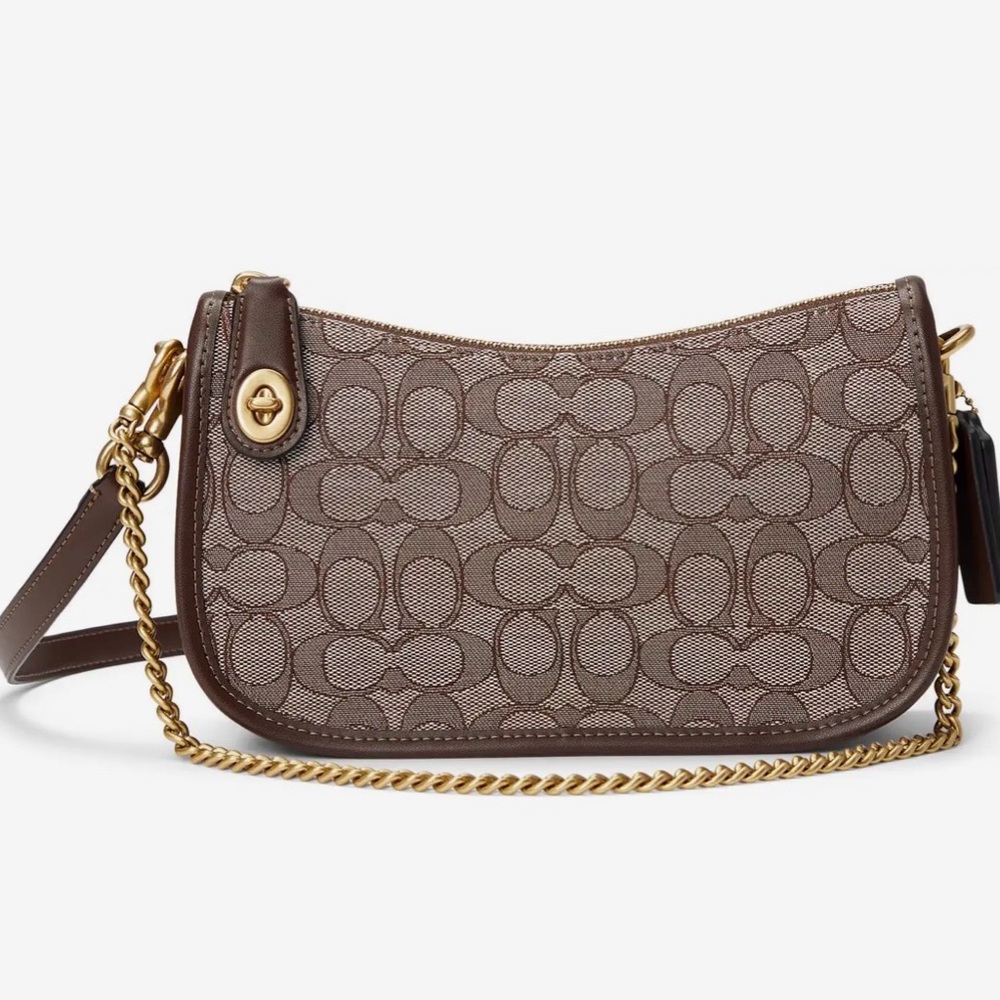 COACH Swinger Bag In Signature Jacquard